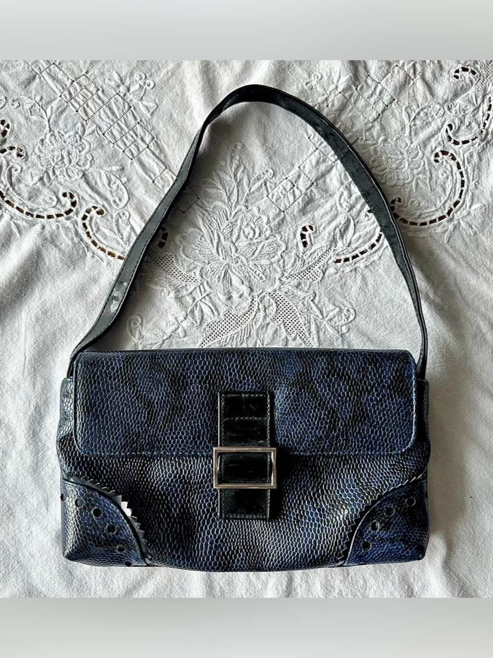 Steve Madden Shoulder Bag in Black & Blue